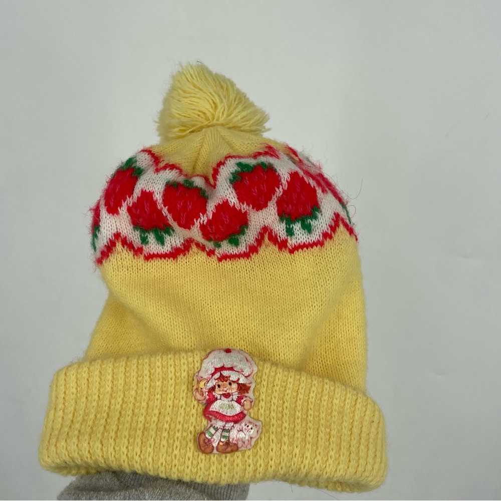 Strawberry Shortcake Vintage Winter Hat Knitted Pink Adult Orlon AGC 1981 Yellow - Picture 2 of 6